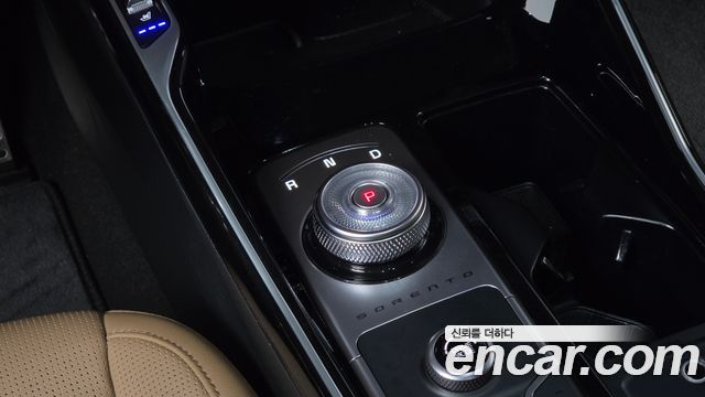 Kia Sorento (IV) HEV 1.6 2WD Signature 2024 — фото 9