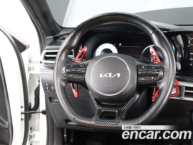 Kia K5 (III) 1.6 Turbo Signature 2022 — фото 16