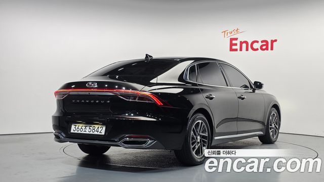 Hyundai Grandeur (IG) 2.5 Premium Choice 2021 — фото 2