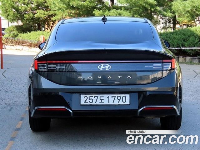 Hyundai Sonata The Edge (DN8) 2.0 Premium 2024 — фото 4