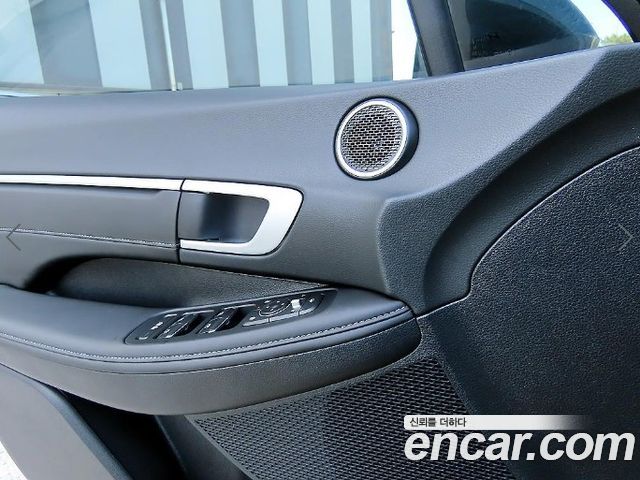 Hyundai Sonata The Edge (DN8) 2.0 Premium 2024 — фото 15