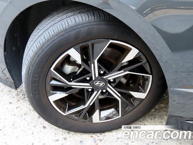 Hyundai Sonata The Edge (DN8) 2.0 Premium 2024 — фото 24