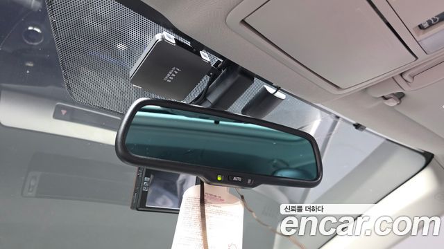 Toyota RAV4 2.5 2WD 4th 2018 — фото 19
