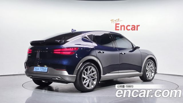 Genesis GV60 Standard AWD 2022 — фото 2