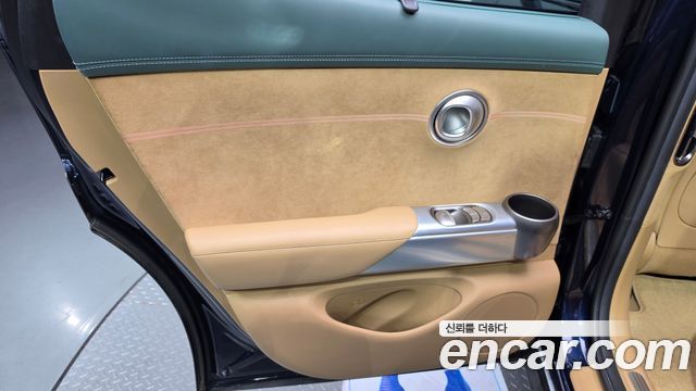 Genesis GV60 Standard AWD 2022 — фото 31