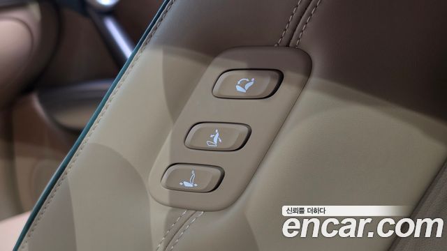 Genesis GV60 Standard AWD 2022 — фото 35