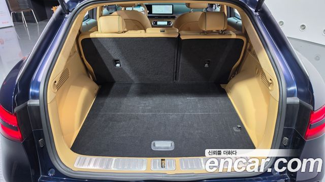 Genesis GV60 Standard AWD 2022 — фото 37
