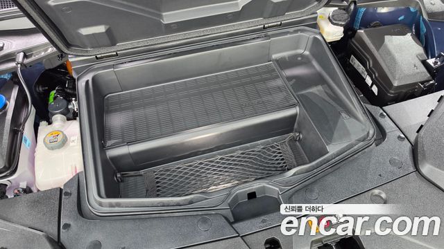 Genesis GV60 Standard AWD 2022 — фото 38