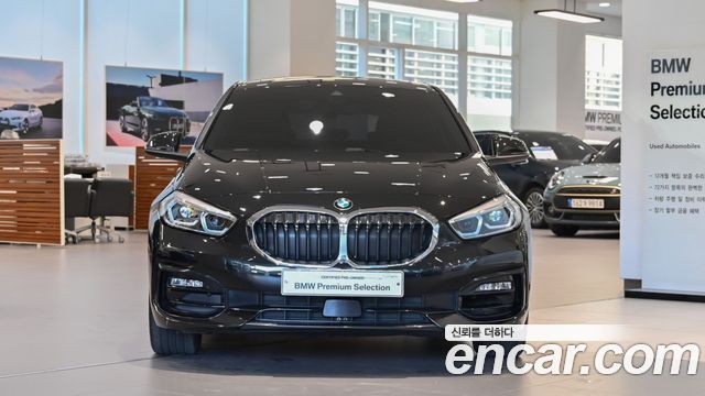 BMW 1 Series (F40) 120i M Sports 2023 — фото 2