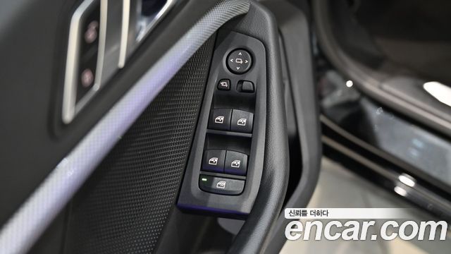 BMW 1 Series (F40) 120i M Sports 2023 — фото 23