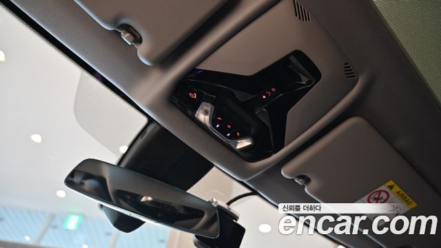BMW 1 Series (F40) 120i M Sports 2023 — фото 24