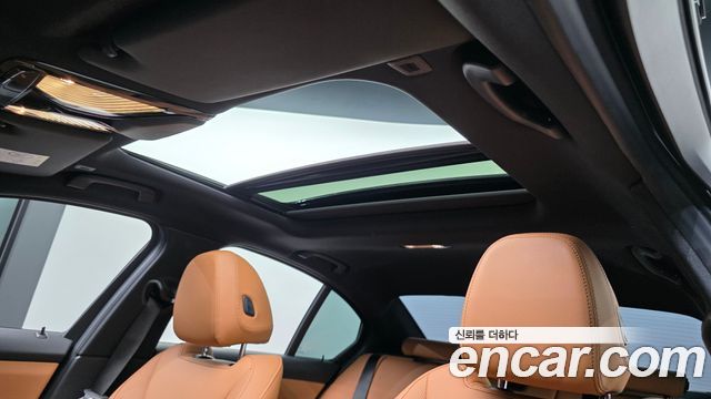 BMW 3 Series (G20) 320i M Sport 2024 — фото 31