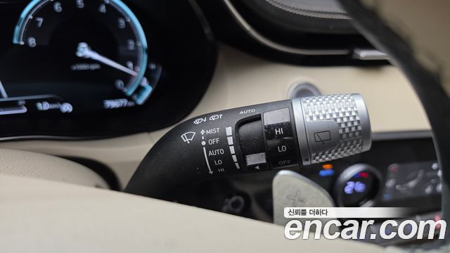 Genesis GV70 2.5T Gasoline AWD 2023 — фото 27