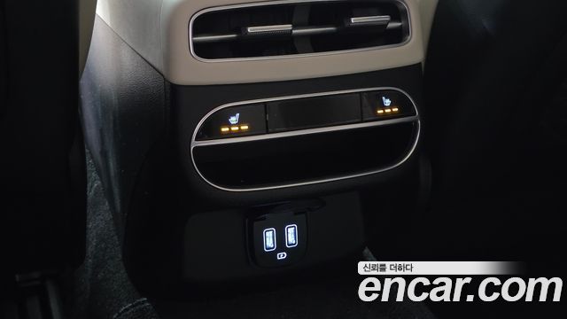 Genesis GV70 2.5T Gasoline AWD 2023 — фото 29