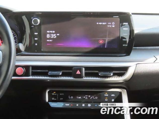 Kia K5 (III) 2.0 Prestige 2023 — фото 9