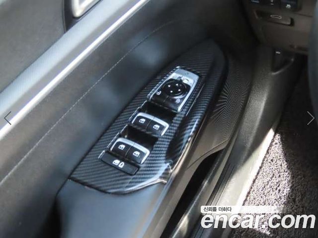 Kia K5 (III) 2.0 Prestige 2023 — фото 16