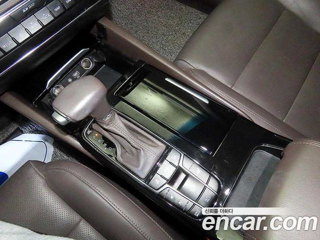 Kia K7 2.4 GDI Prestige 2018 — фото 16