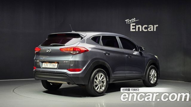 Hyundai Tucson Diesel 1.7 2WD Style 2016 — фото 2