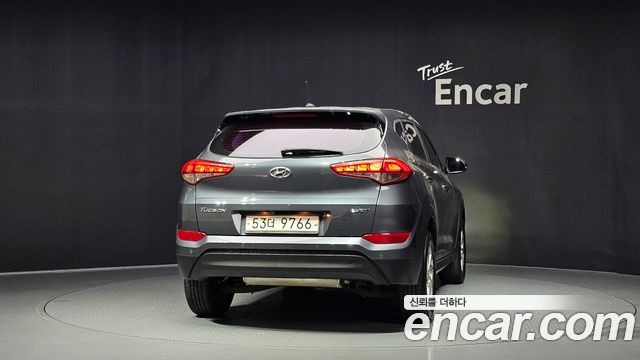 Hyundai Tucson Diesel 1.7 2WD Style 2016 — фото 4