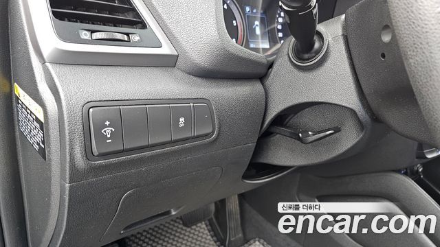 Hyundai Tucson Diesel 1.7 2WD Style 2016 — фото 18