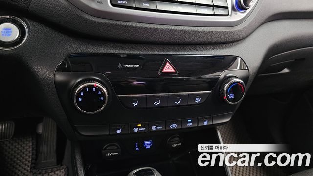 Hyundai Tucson Diesel 1.7 2WD Style 2016 — фото 32