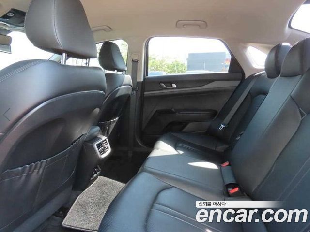 Kia K5 (III) 2.0 Prestige 2023 — фото 6