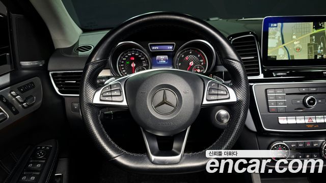Mercedes-Benz GLE-Class (W166) GLE350 d 4MATIC Coupe 2017 — фото 13