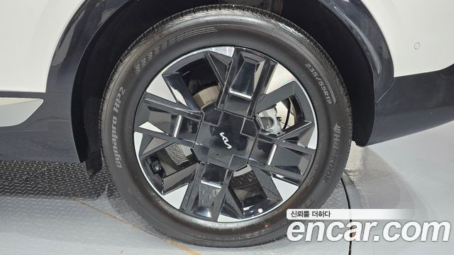 Kia Sportage Hybrid (V) HEV 1.6 2WD Signature 2026 — фото 21