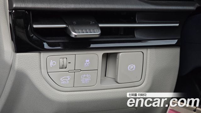 Kia Sportage Hybrid (V) HEV 1.6 2WD Signature 2026 — фото 30