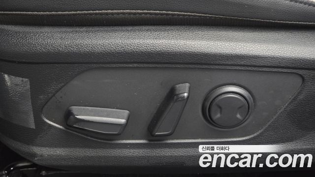 Kia Sportage Hybrid (V) HEV 1.6 2WD Signature 2026 — фото 31