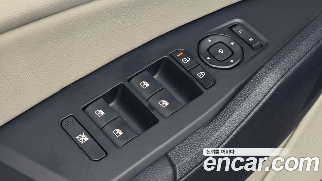 Kia Sportage Hybrid (V) HEV 1.6 2WD Signature 2026 — фото 36