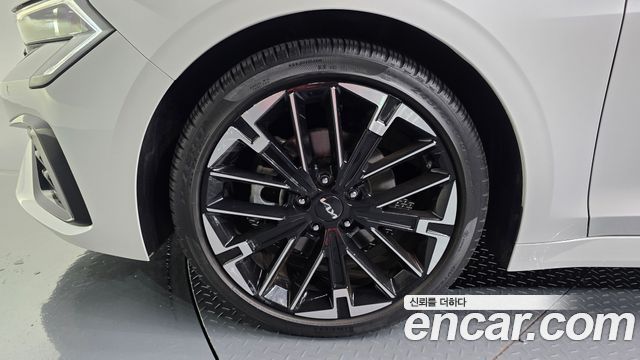 Kia K5 (III) 1.6 Turbo Prestige 2024 — фото 5