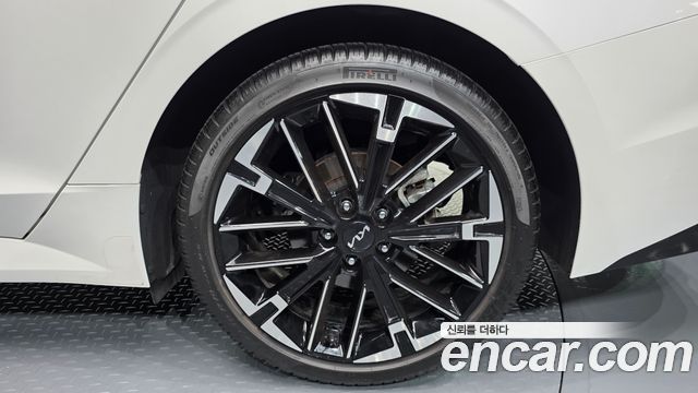 Kia K5 (III) 1.6 Turbo Prestige 2024 — фото 21