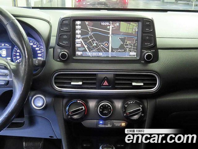 Hyundai Kona 1.6 Turbo 2WD Modern 2018 — фото 15