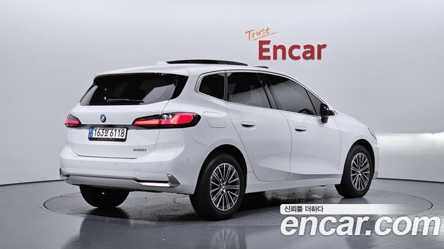 BMW 2 Series Active Tourer (U06) 220i Luxury 2023 — фото 2