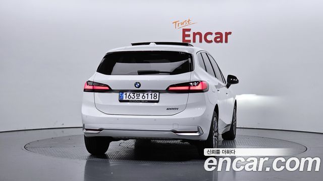 BMW 2 Series Active Tourer (U06) 220i Luxury 2023 — фото 4