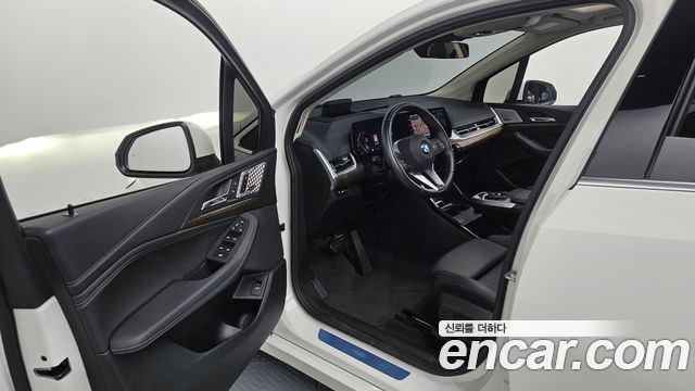 BMW 2 Series Active Tourer (U06) 220i Luxury 2023 — фото 10