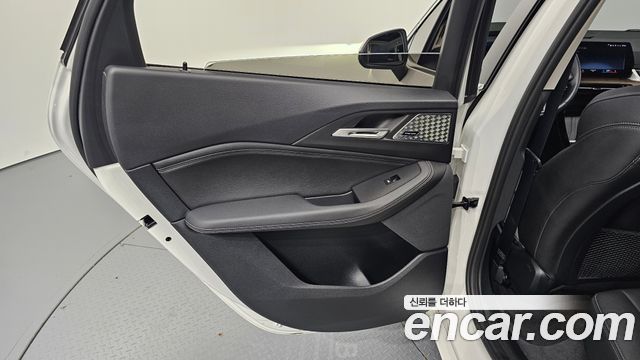 BMW 2 Series Active Tourer (U06) 220i Luxury 2023 — фото 25