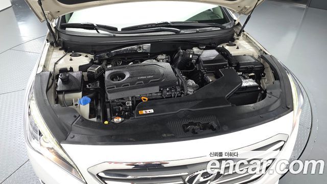 Hyundai Sonata (LF) 1.7 Diesel Smart Special 2016 — фото 6