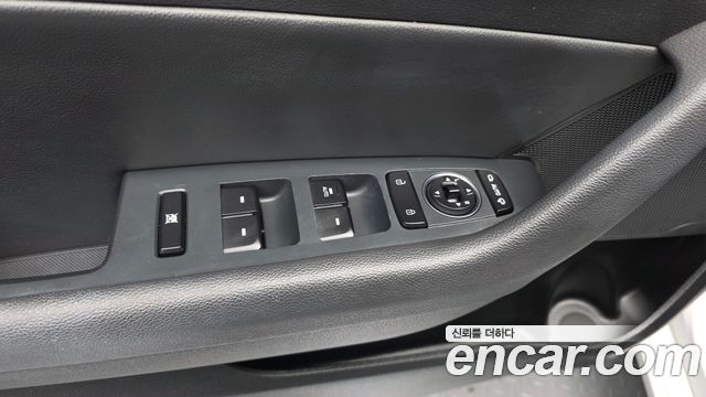 Hyundai Sonata (LF) 1.7 Diesel Smart Special 2016 — фото 36