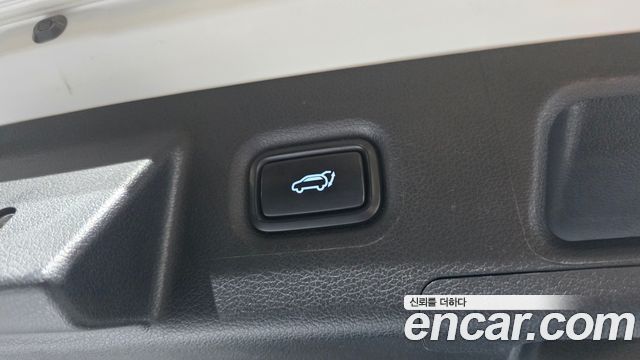 Hyundai Santa Fe Gasoline 2.5T 2WD Prestige 2021 — фото 18