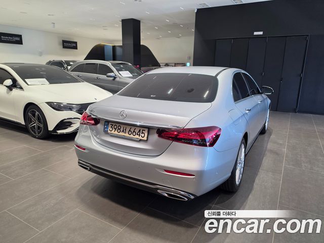 Mercedes-Benz E-Class (W213) E250 Exclusive 2021 — фото 2