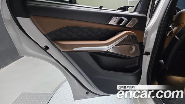 BMW X5M (G05) 4.4 Competition 2021 — фото 25