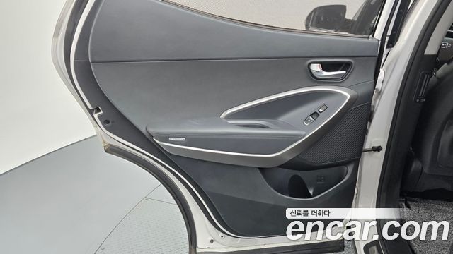 Hyundai Santa Fe The Prime Diesel 2.0 2WD Exclusive 2016 — фото 25