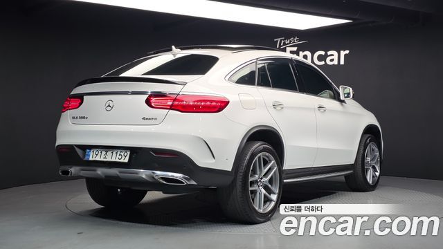 Mercedes-Benz GLE-Class (W166) GLE350 d 4MATIC Coupe 2017 — фото 2