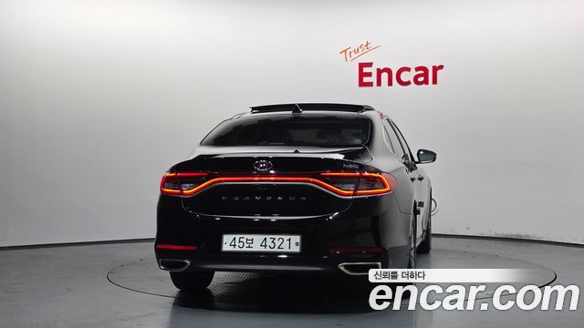 Hyundai Grandeur Hybrid (IG) Exclusive 2018 — фото 4