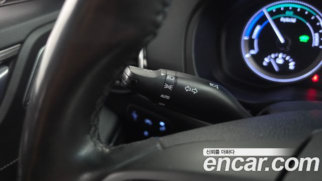Hyundai Grandeur Hybrid (IG) Exclusive 2018 — фото 30