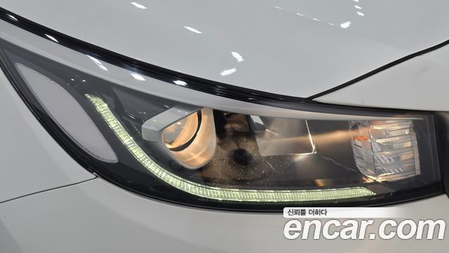 Kia Carnival 11-Seater Prestige 2020 — фото 22