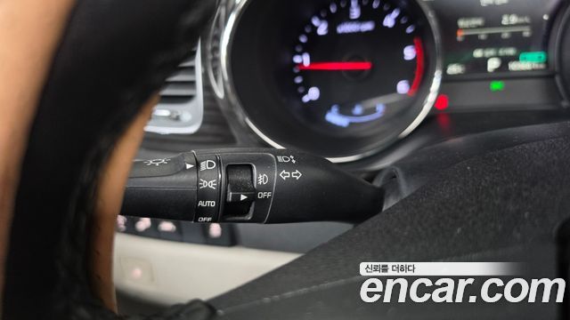 Kia Carnival 11-Seater Prestige 2020 — фото 28