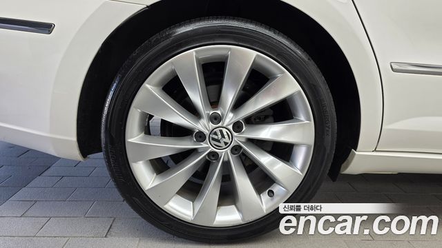 Volkswagen CC 2.0 TDI BlueMotion 2014 — фото 5